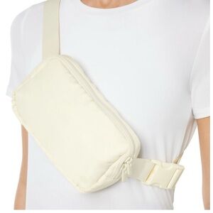 Gap Cream Crossbody Bag